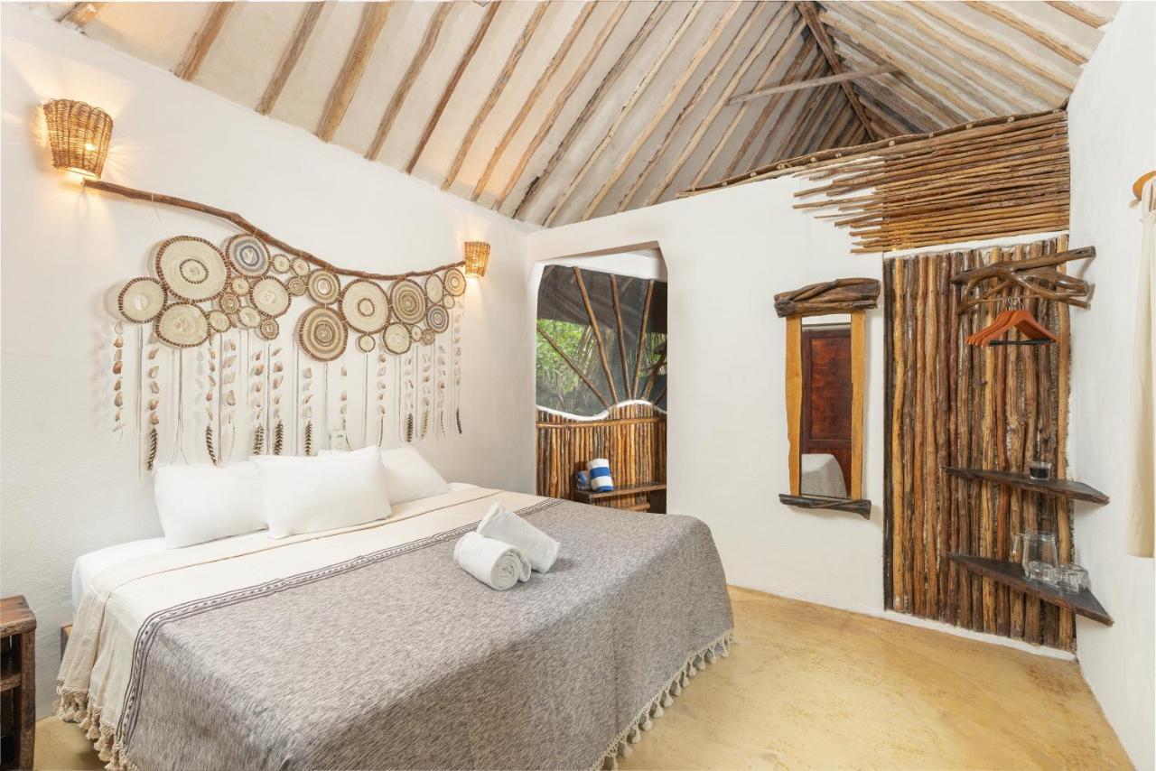 Yaxchen Tulum Cabanas & Cenote Buitenkant foto