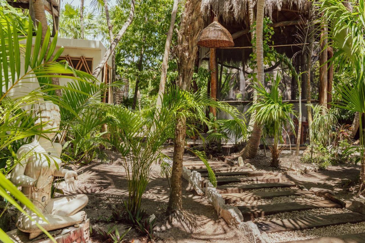 Yaxchen Tulum Cabanas & Cenote Buitenkant foto